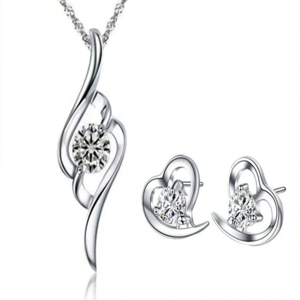 3pcs New Design Cubic Zirconia Decor Heart Shaped Necklace & Earrings Set,